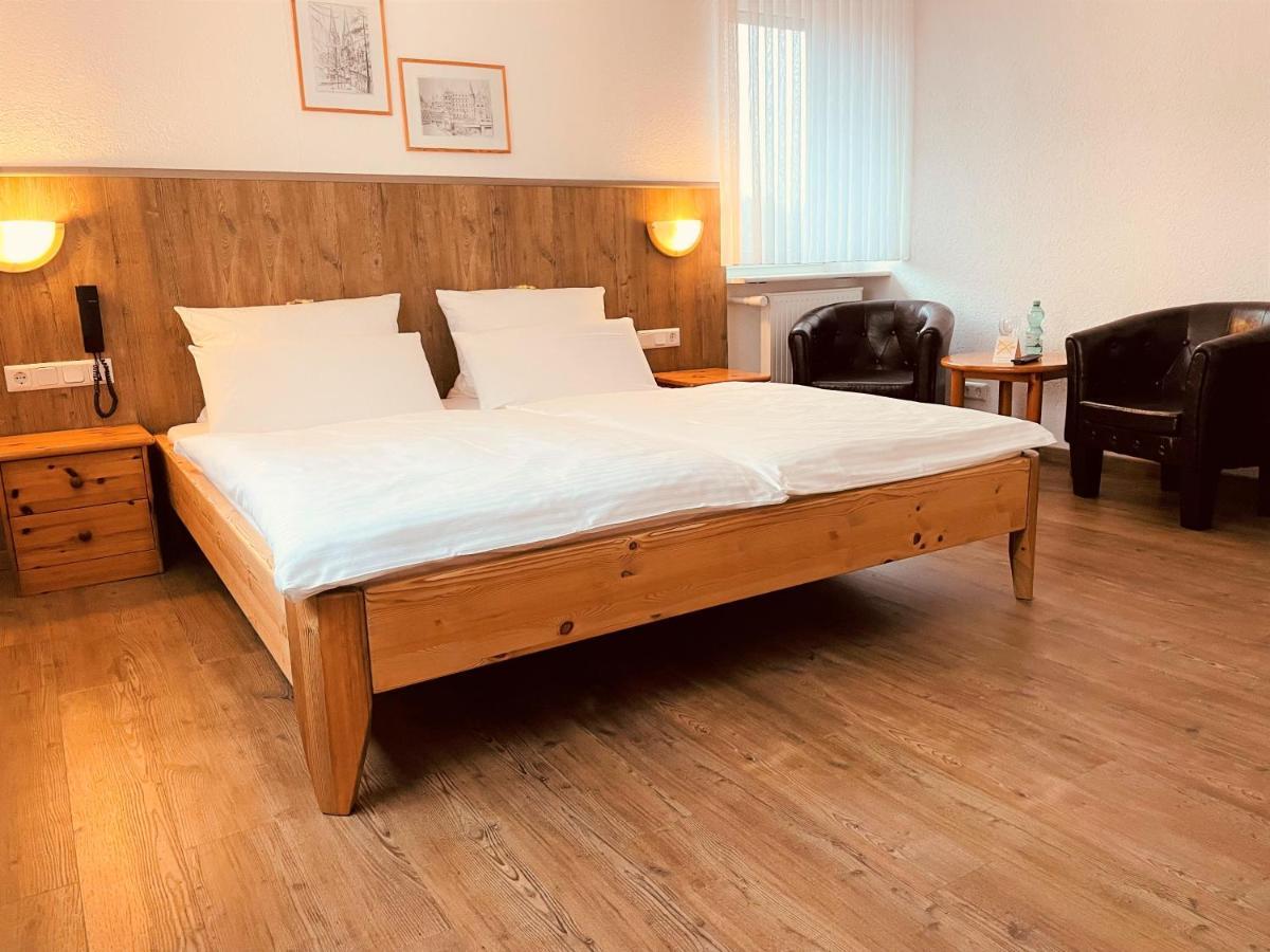 Hotel Orthwein -Kostenfreie Parkplaetze- Cölbe Dış mekan fotoğraf