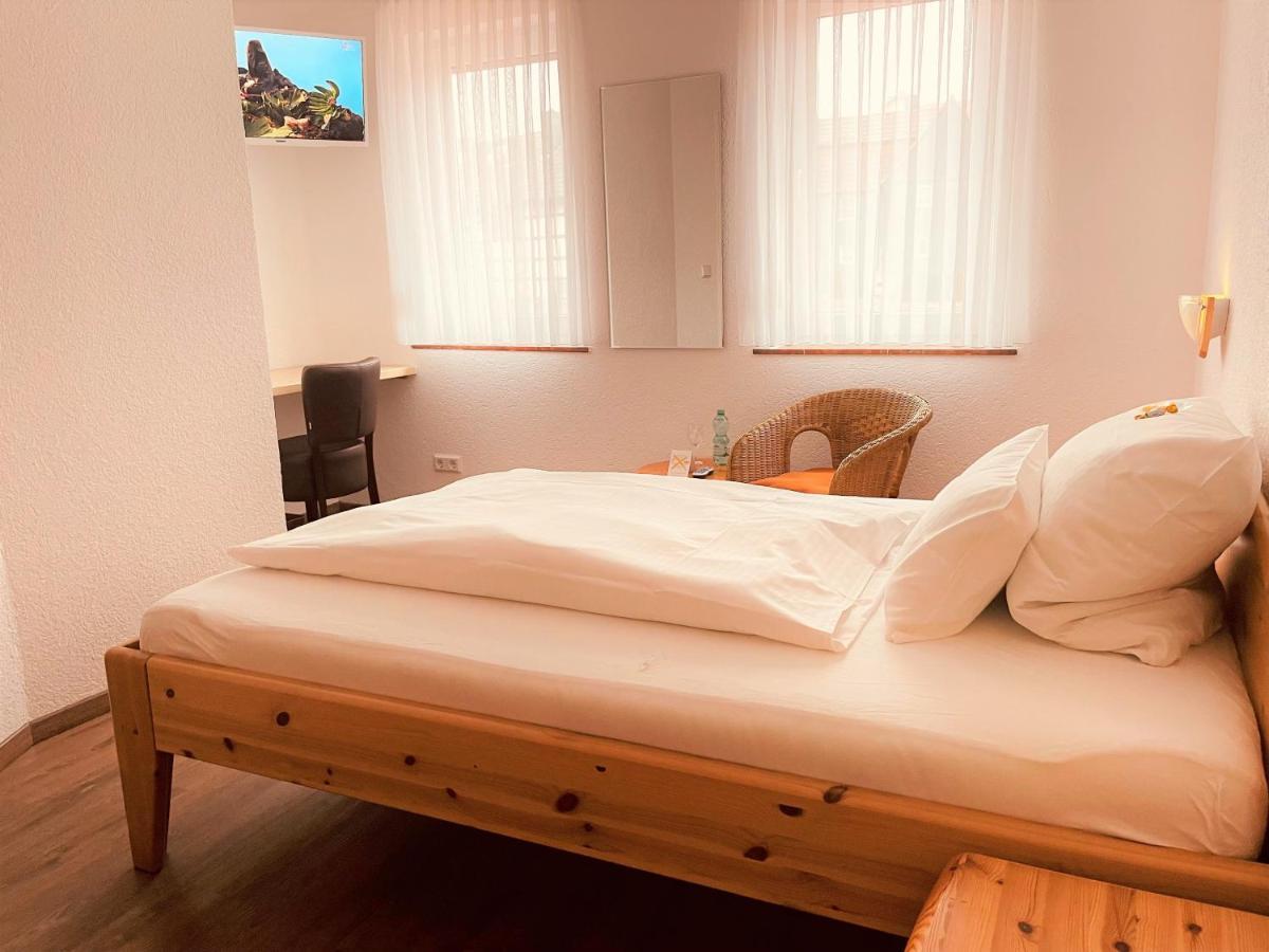 Hotel Orthwein -Kostenfreie Parkplaetze- Cölbe Dış mekan fotoğraf