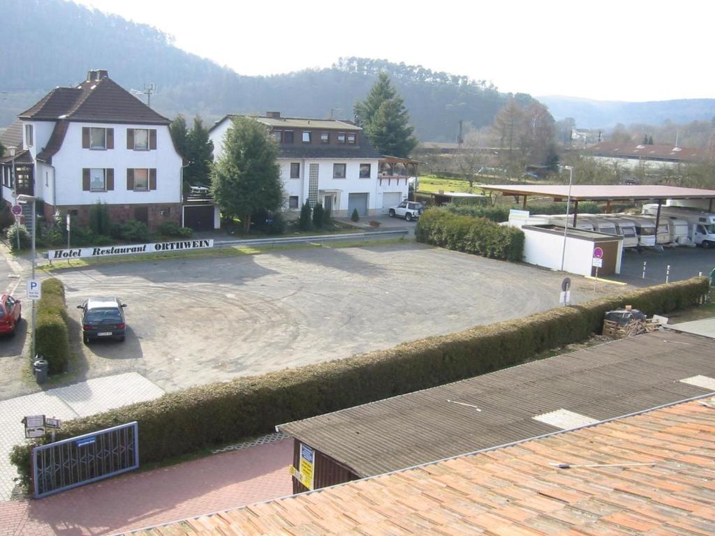 Hotel Orthwein -Kostenfreie Parkplaetze- Cölbe Dış mekan fotoğraf